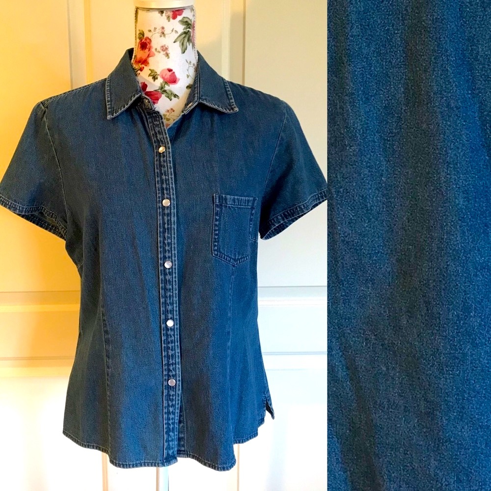 🌼Super cute jean style top🌼